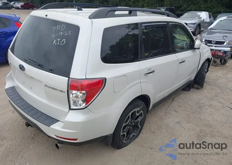 2010 Subaru Forester 2.5X Premium из США, поврежденный, VIN JF2SH6CC5AH747155